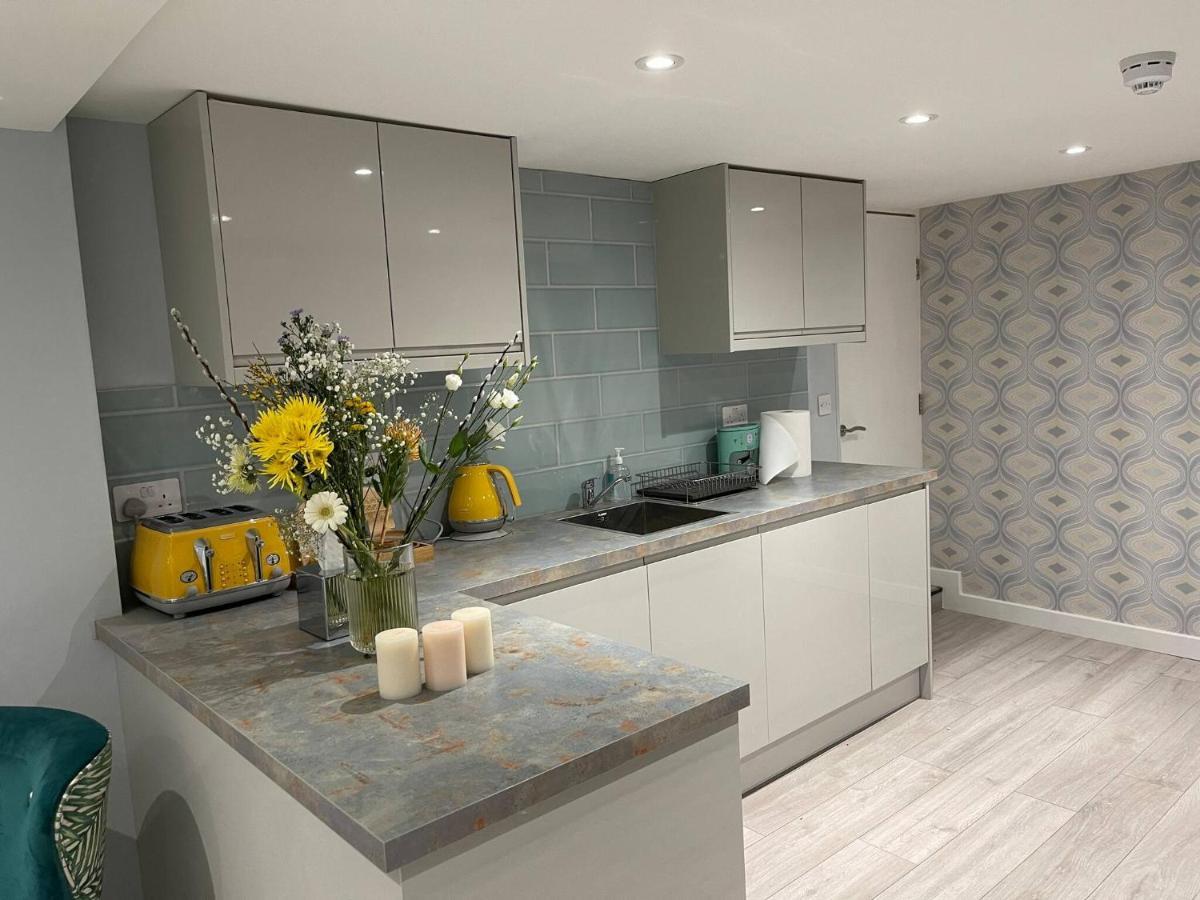 Apartamento Entire 2 Bed Flat With Garden, Located Near Beach Brighton Exterior foto